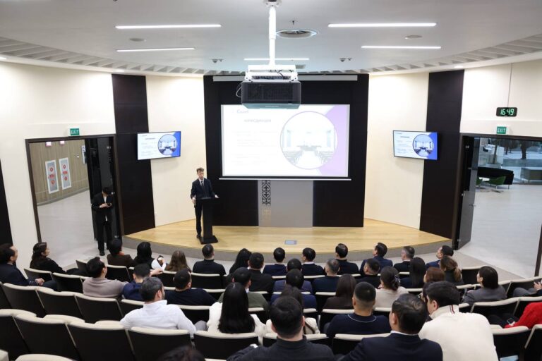 -5222142781663416512_121